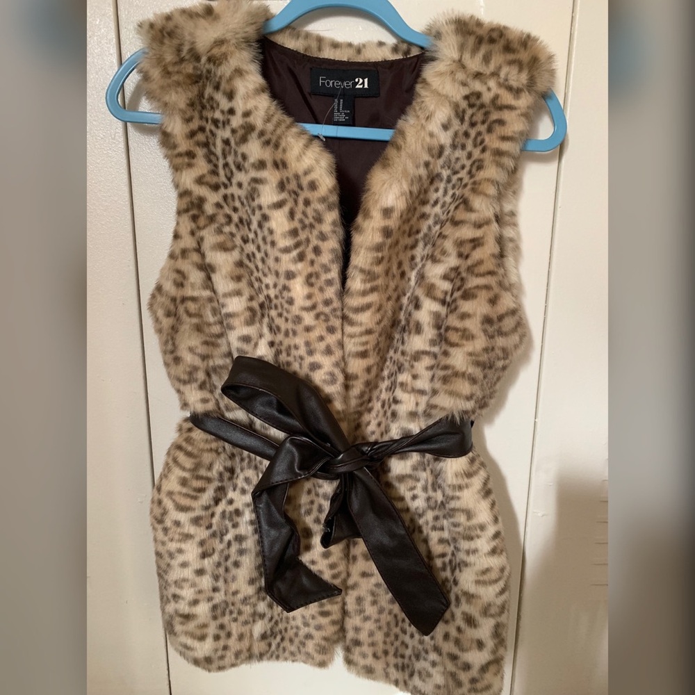 Leopard/Cheetah faux fur vest